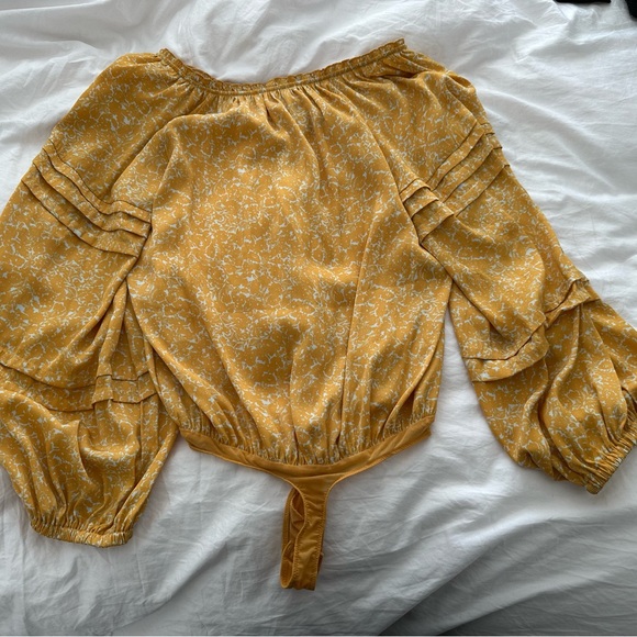 BRAND NEW, NEVER WORN Free People top - Picture 2 of 2